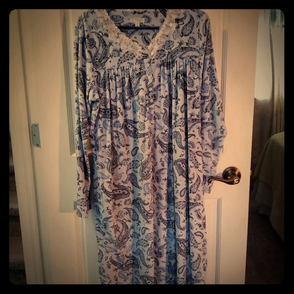 Flannel gown